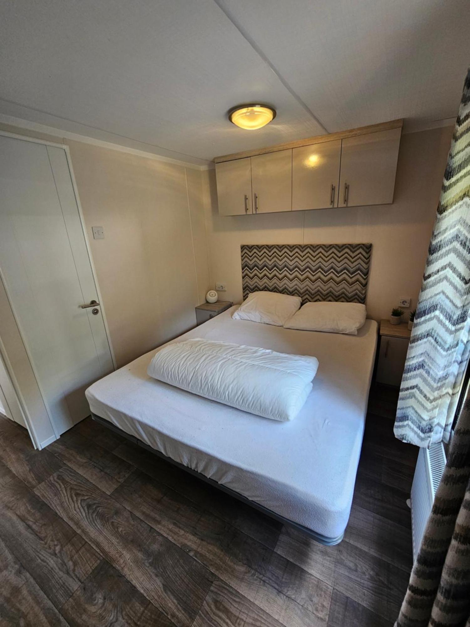 Luxe 4 Persoons Chalet Op 5 Sterren Camping رالته المظهر الخارجي الصورة