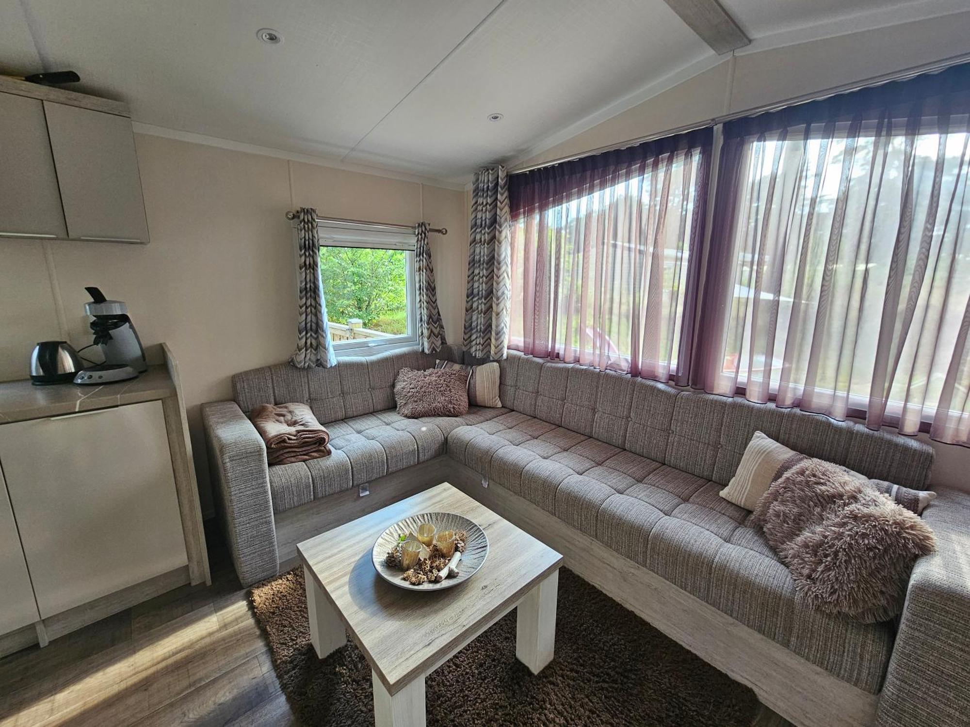 Luxe 4 Persoons Chalet Op 5 Sterren Camping رالته المظهر الخارجي الصورة
